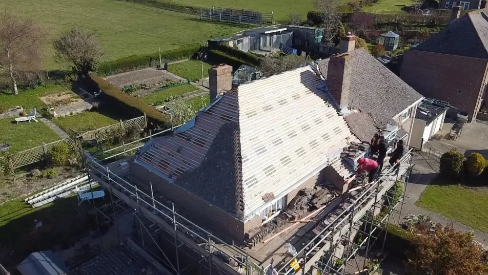 gas-pipeline roof repairs tamworth roofing